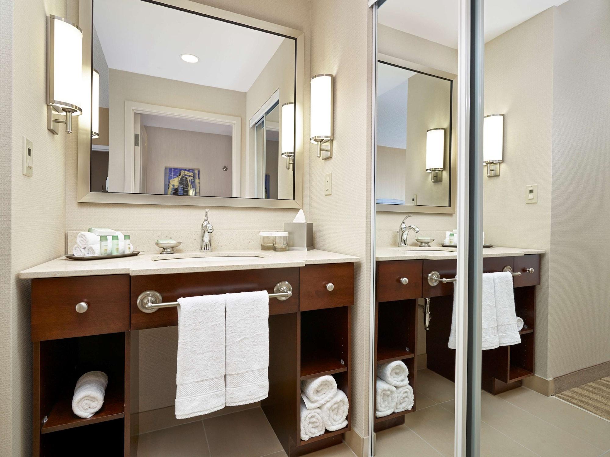 Homewood Suites By Hilton Halifax - Downtown Εξωτερικό φωτογραφία